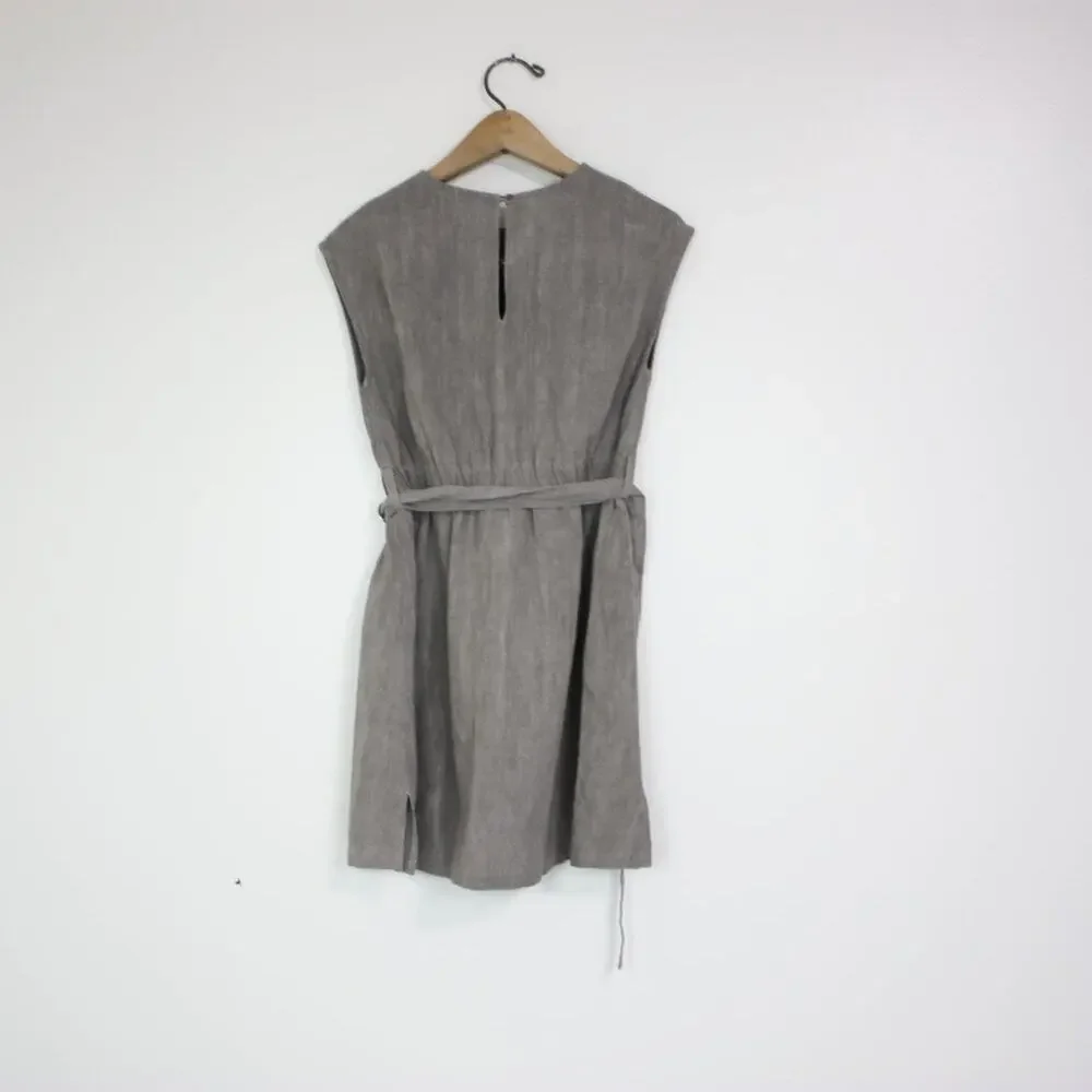 Tambere Dress Girls Size 8 Gray Linen Applique
